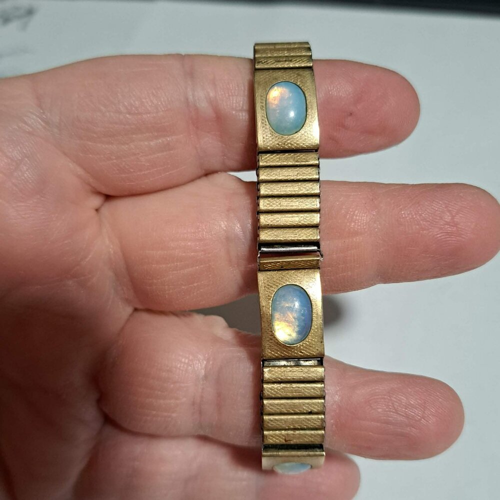 vintage made in Japan gold tone magnetic bracelet